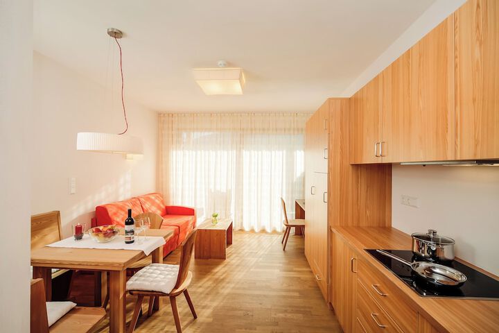 Room 10 of 69