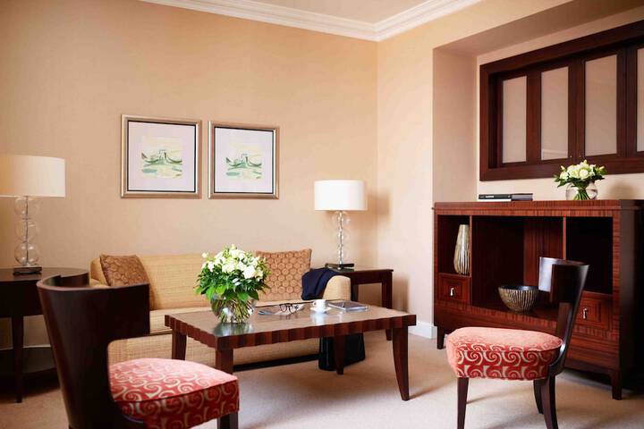 Room 45 of 80