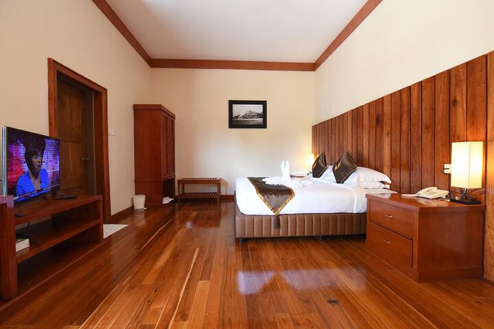 Room 25 of 55