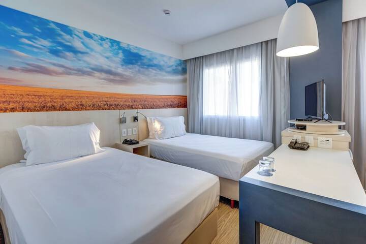 Room 19 of 58