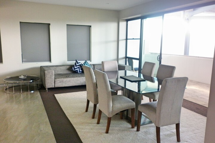 Room 7 of 69