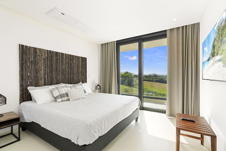 Room 78 of 1000