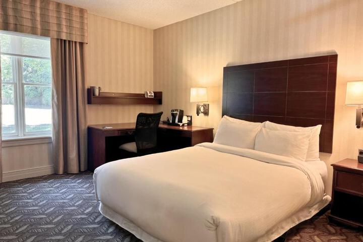 Double Executive King Bed (1 of 3)