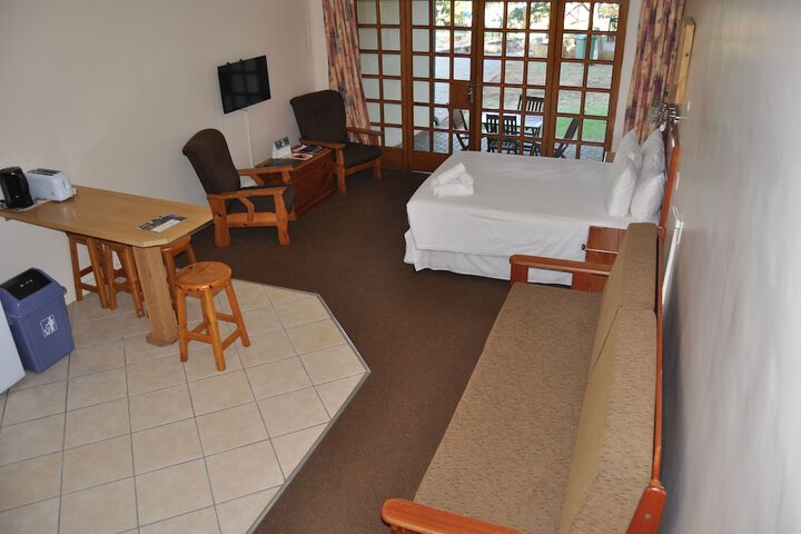 Room 37 of 138