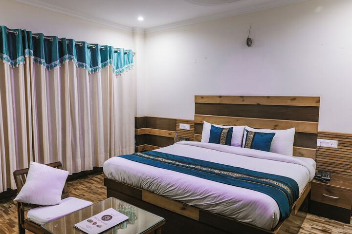 Room 7 of 35