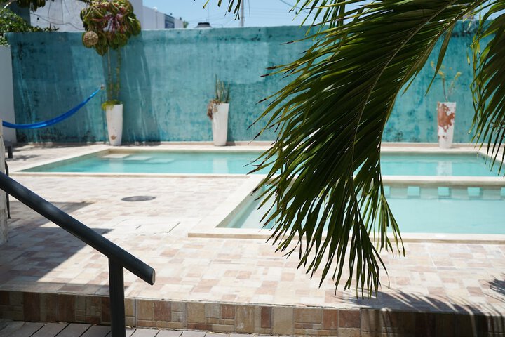 Hotel Pool
