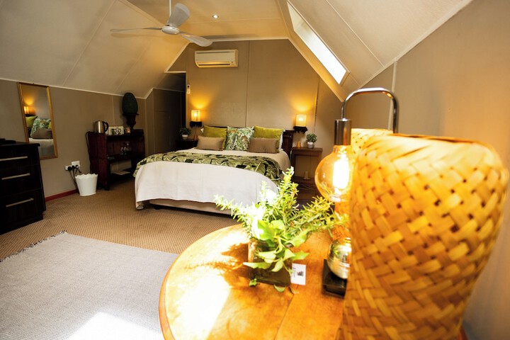 Room 42 of 84