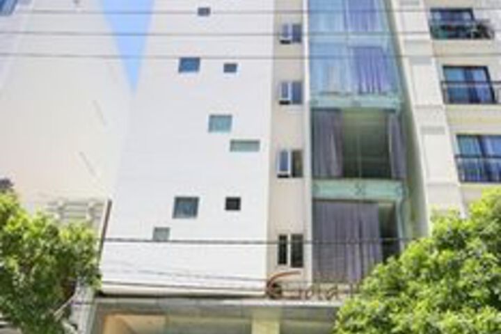 Hotel 48 of 64
