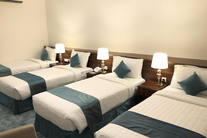 Room 7 of 20