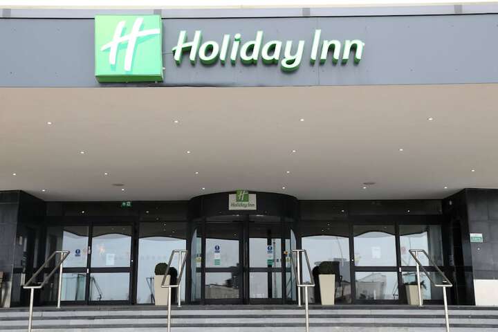 Hotel 124 of 137