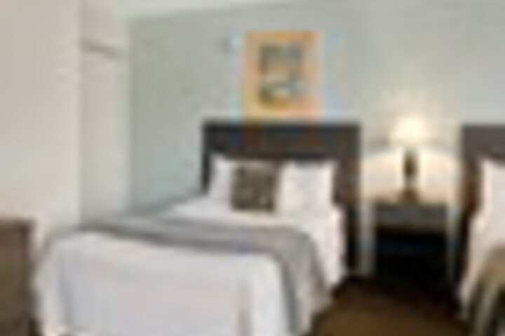 Room 98 of 150