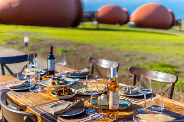 Dining 97 of 112
