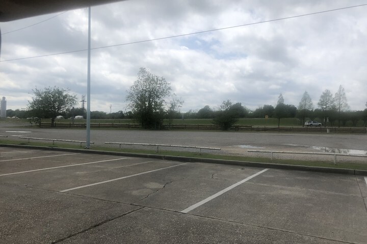 Property Grounds 35 of 52