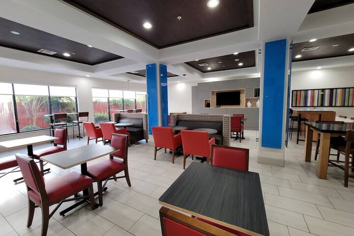 Breakfast/Coffee Service 39 of 57