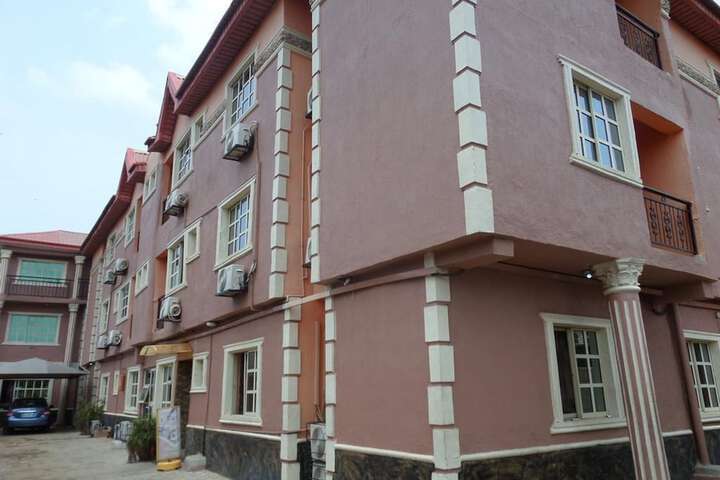 Hardrock Hotel and Suites Ltd