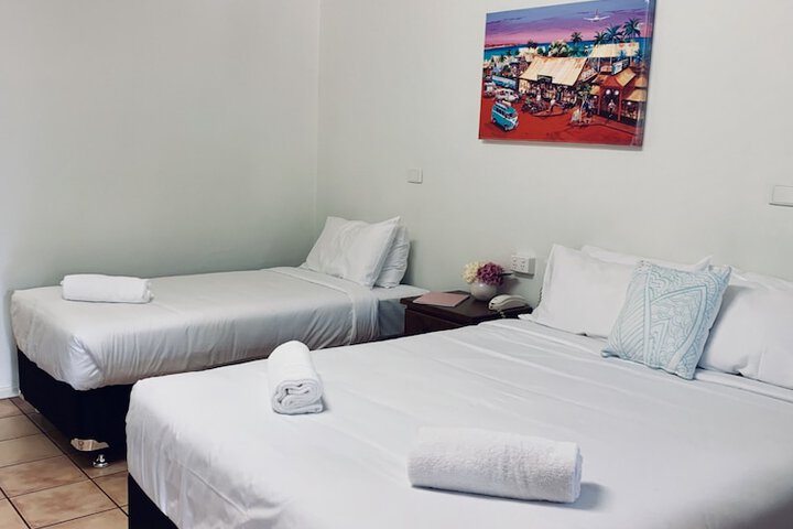 Room 2 of 55