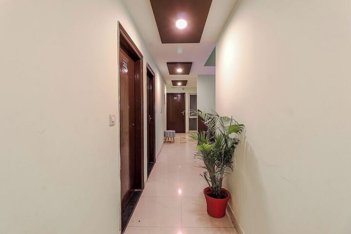 Room 29 of 38
