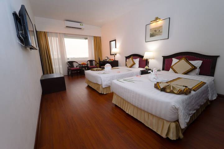 Room 17 of 194