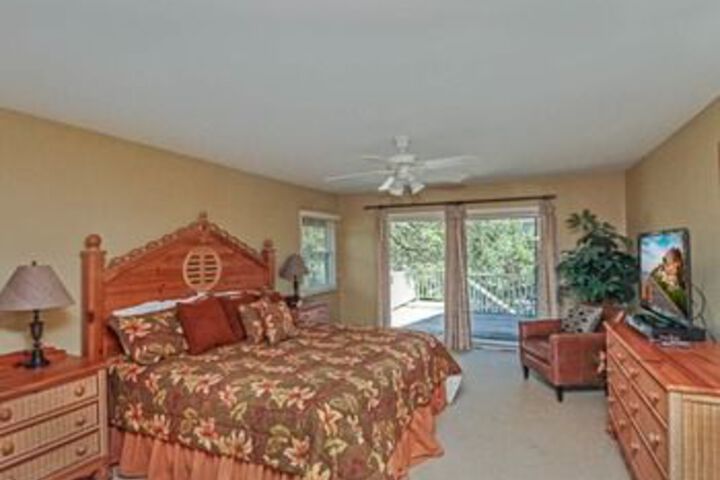 Room 14 of 43