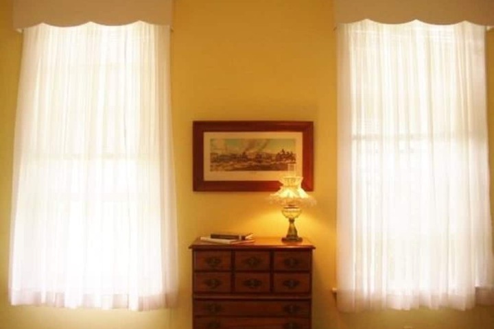 Room 5 of 50