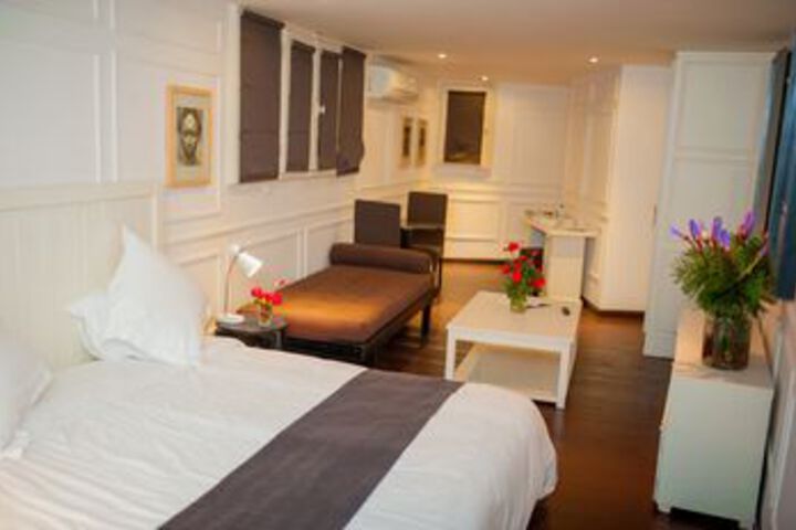 Room 18 of 39