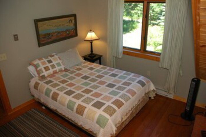 Room 203 of 250