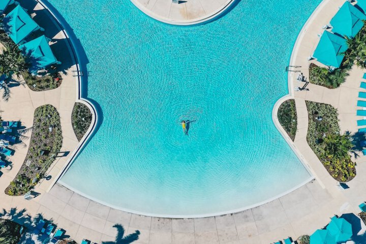 Pool 150 of 210