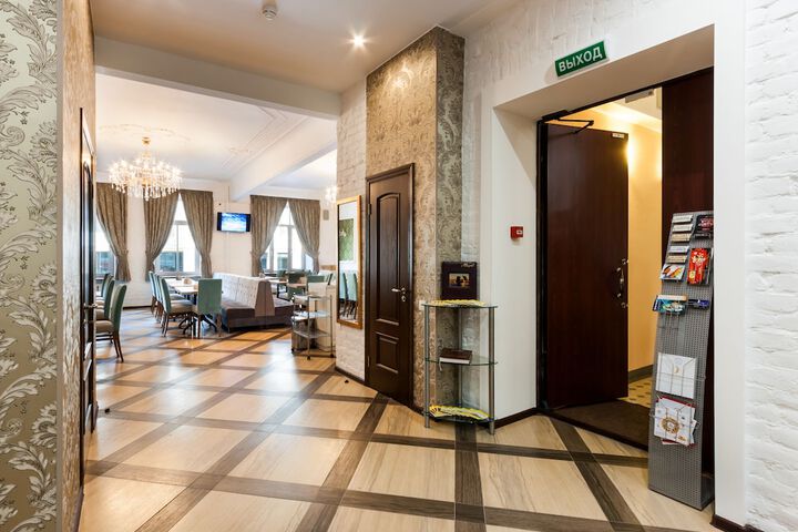 Hotel 2 of 91