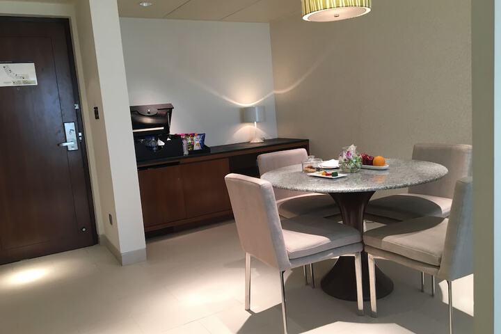 Room 12 of 31