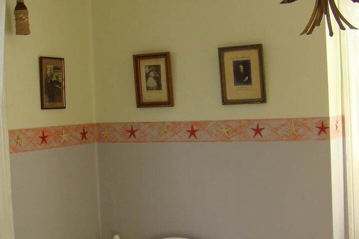 Room 31 of 33