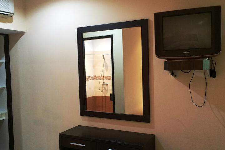 Room 19 of 58