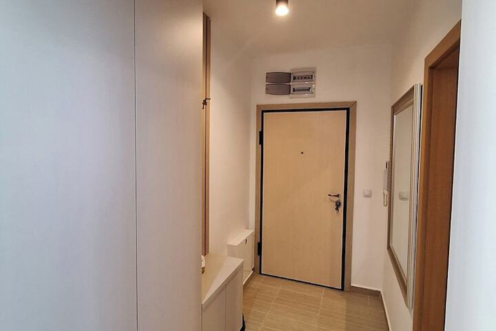 Room 13 of 43