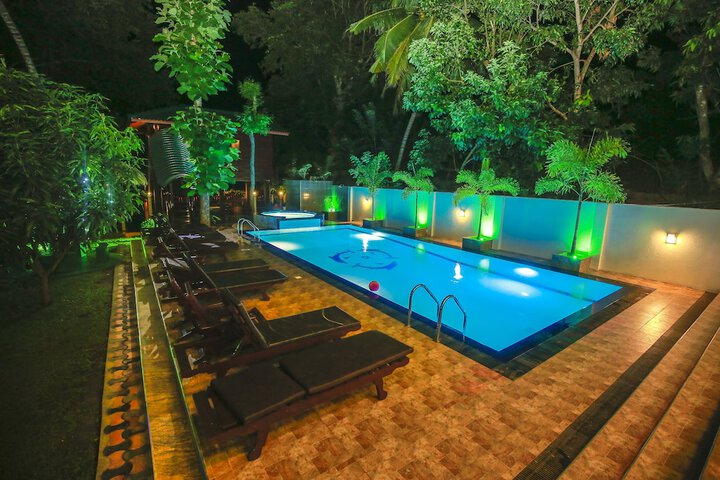 Pool 31 of 48