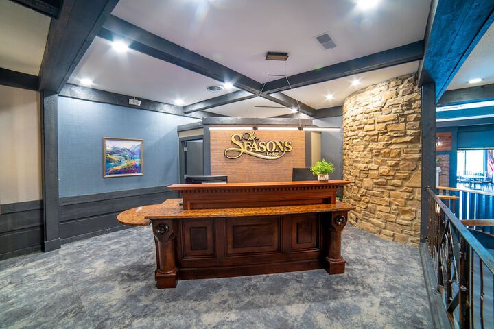 Hotel Interior 4 of 30