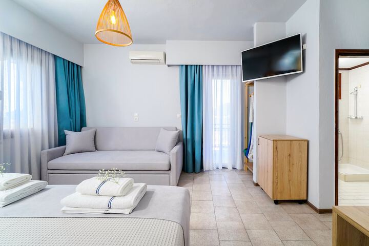 Room 8 of 41