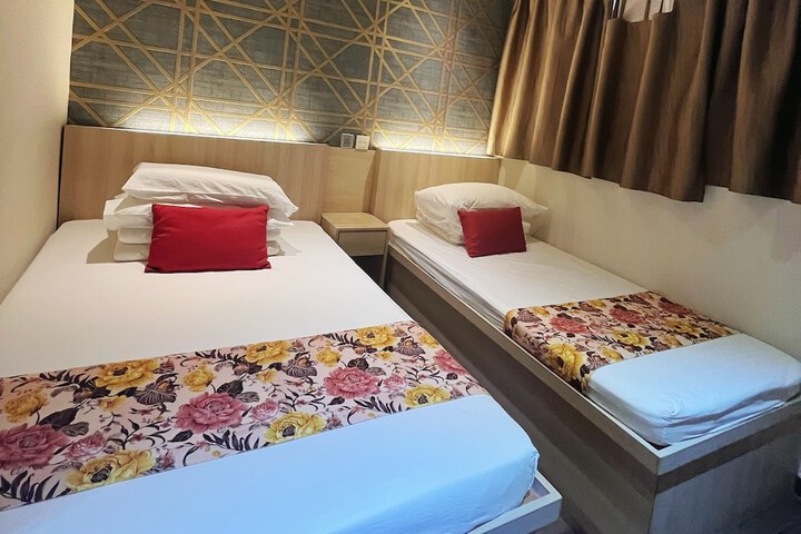 Room 29 of 50
