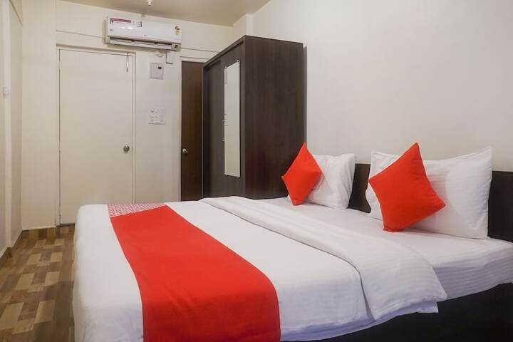 Room 17 of 22