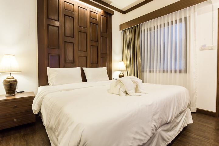 Room 10 of 39