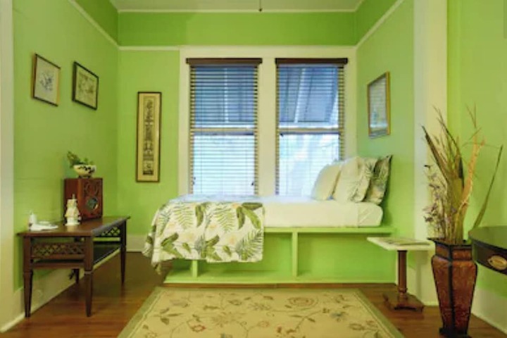 Room 11 of 78