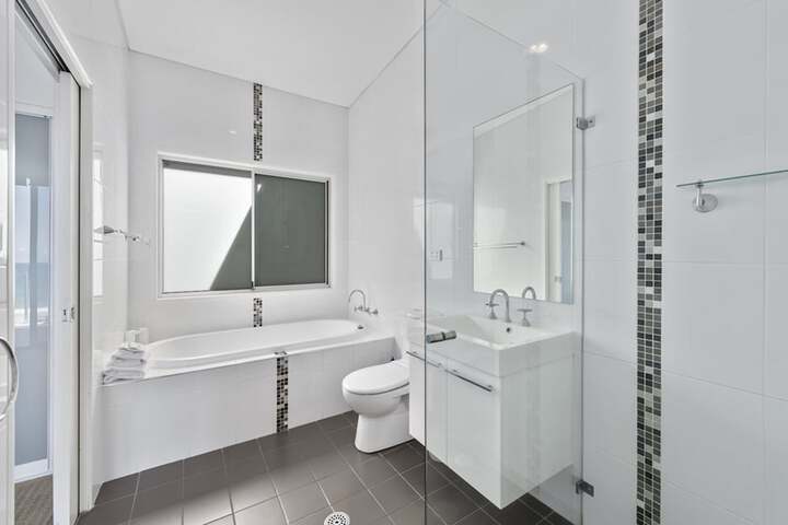 Room 15 of 23