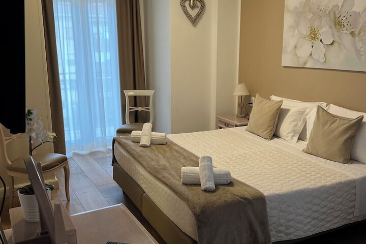 Room 7 of 30