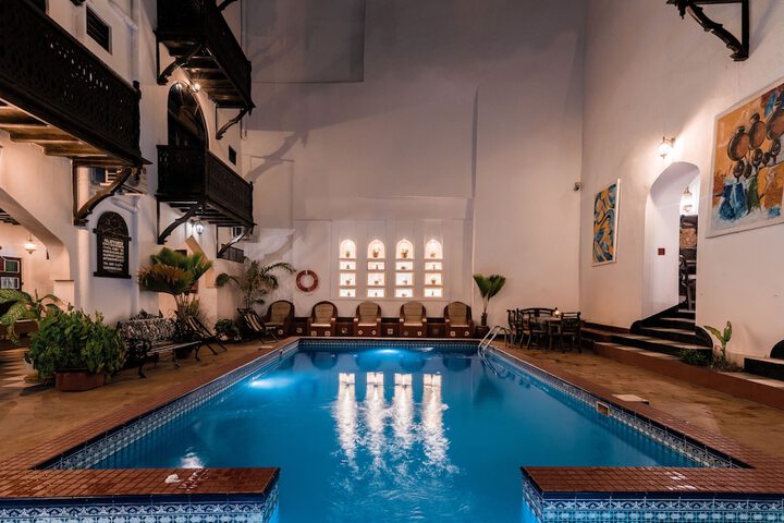 Pool 92 of 127