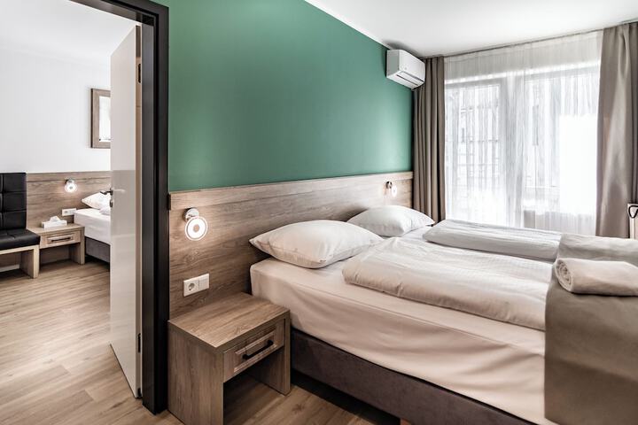 Room 14 of 45
