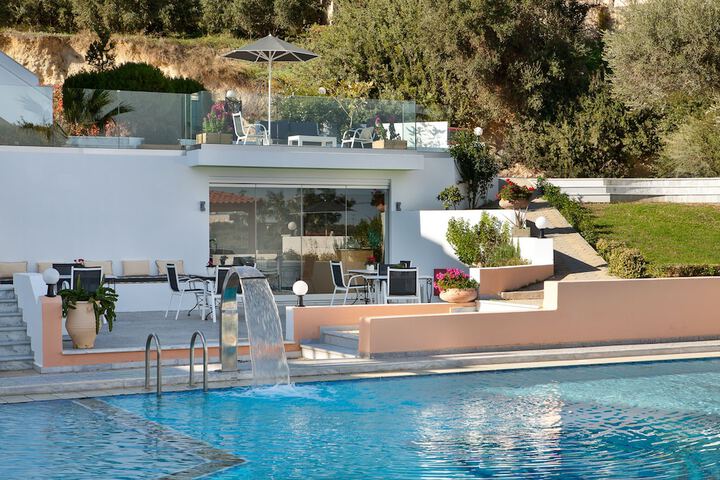 Pool 76 of 106