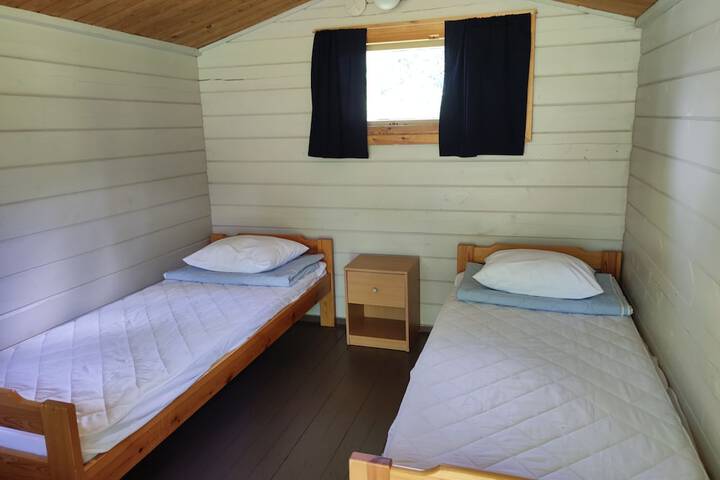 Room 6 of 29