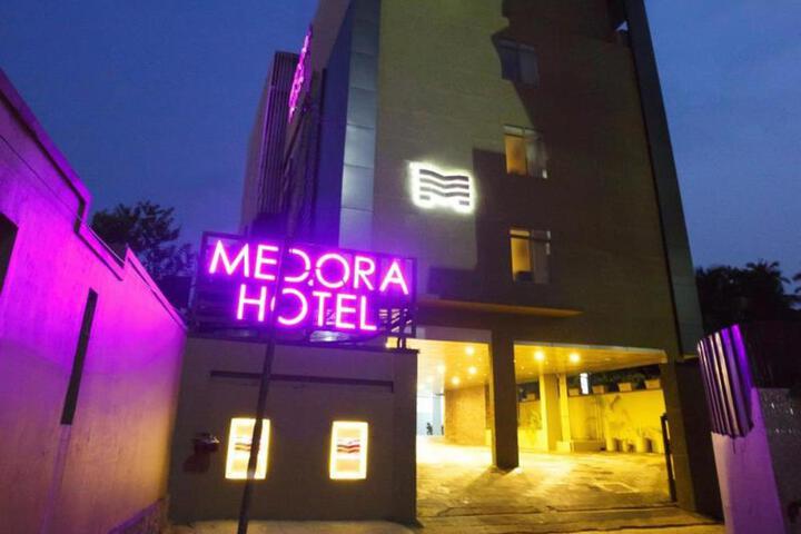 Medora Hotel