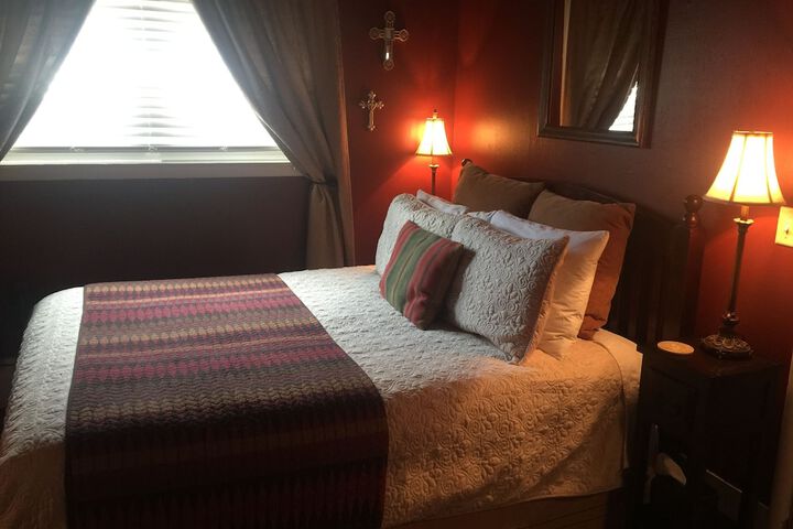 Room 3 of 46