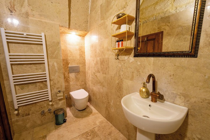 Room 40 of 110