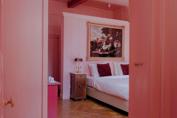 Room 25 of 57