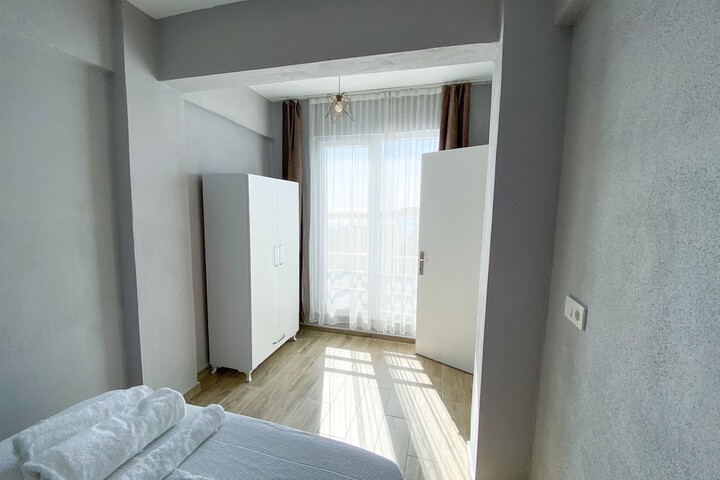 Room 19 of 25